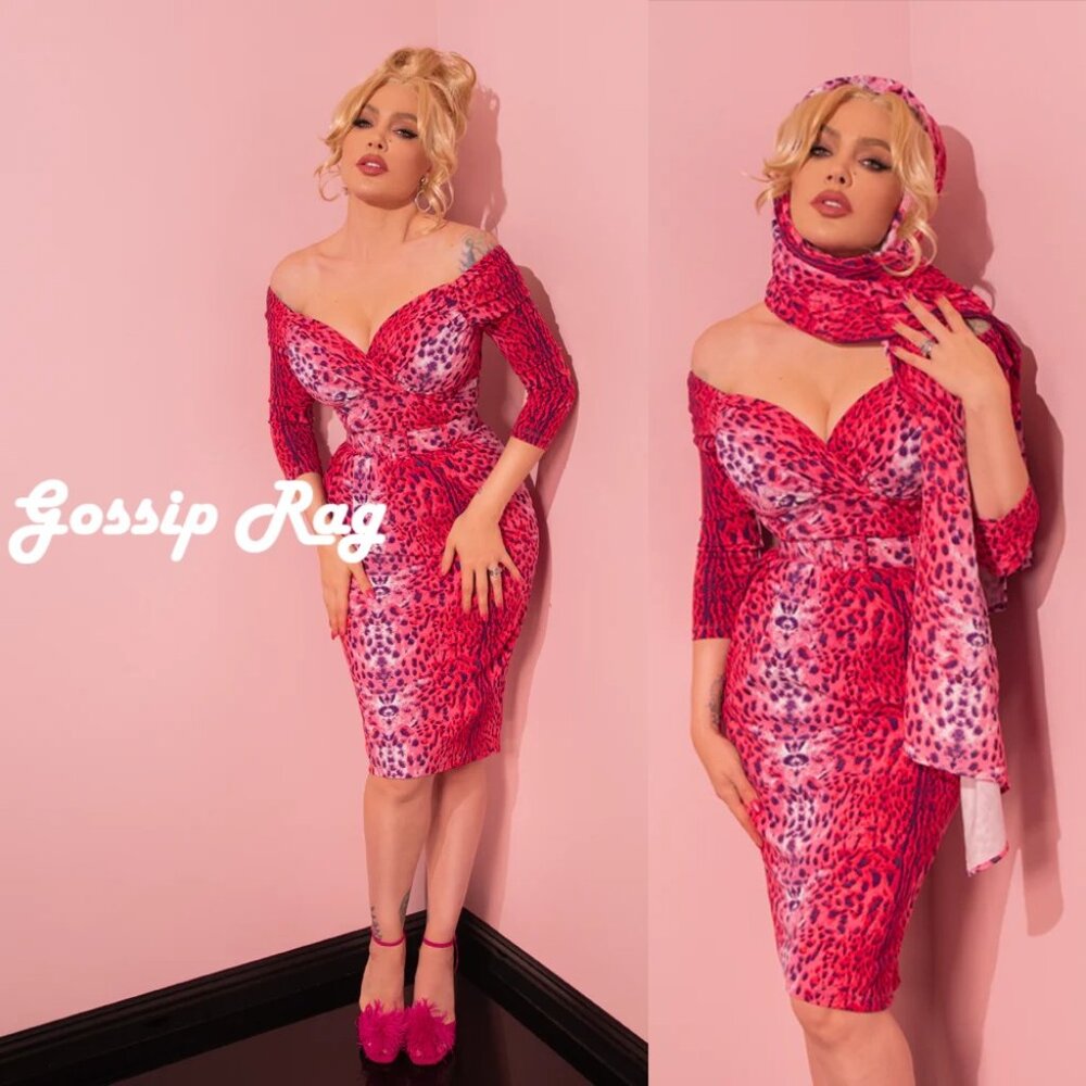 NWT NEW Vixen Micheline Pitt Pink Leopard Dress belt Scarf size small